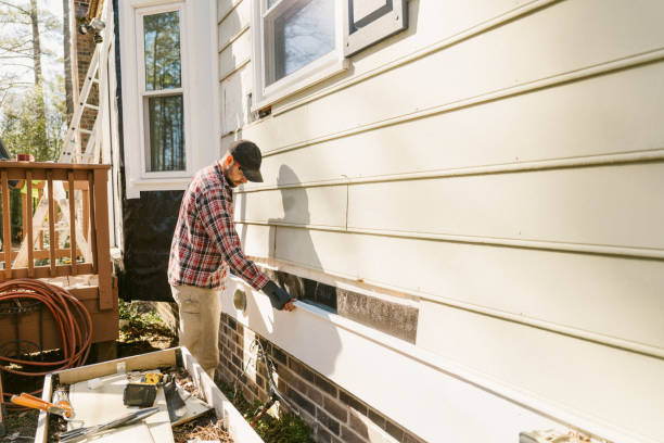 Top rated local Storm Damage Siding Repair specialists in Danbury, CT